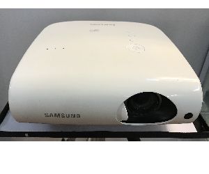 Máy chiếu Samsung SP-L300